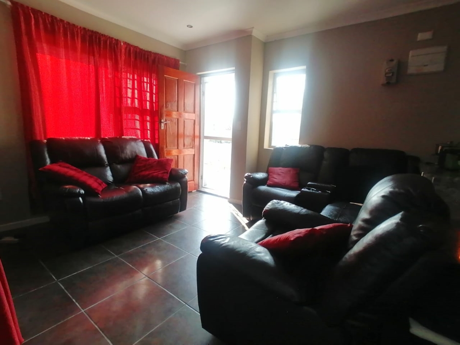 3 Bedroom Property for Sale in Northpine Western Cape